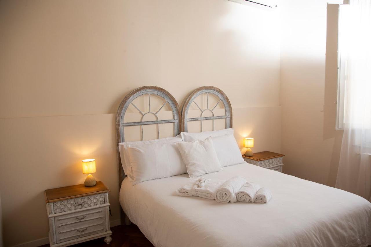 Bed and Breakfast Dimora Sinibaldi Palermo Exterior foto