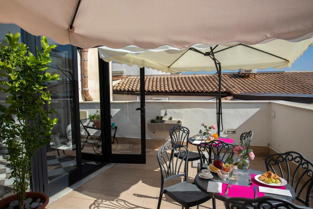 Bed and Breakfast Dimora Sinibaldi Palermo Exterior foto
